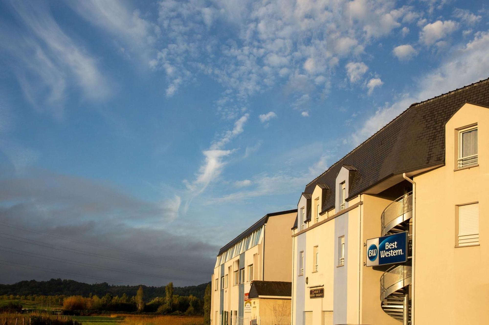 Best Western Hotel & Spa Pau Lescar Aeroport 外观 照片