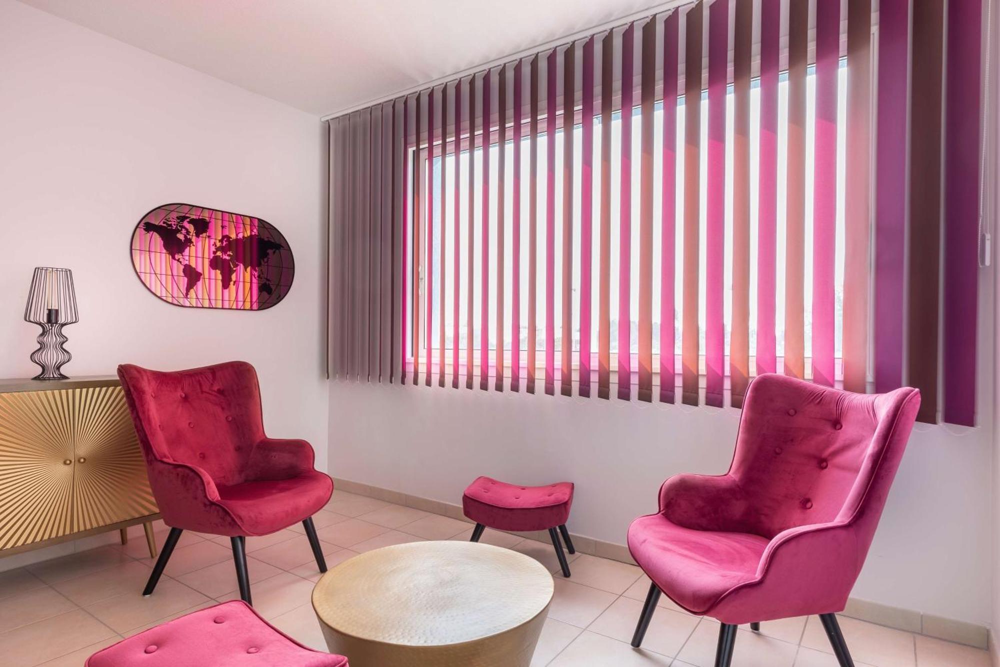 Best Western Hotel & Spa Pau Lescar Aeroport 外观 照片